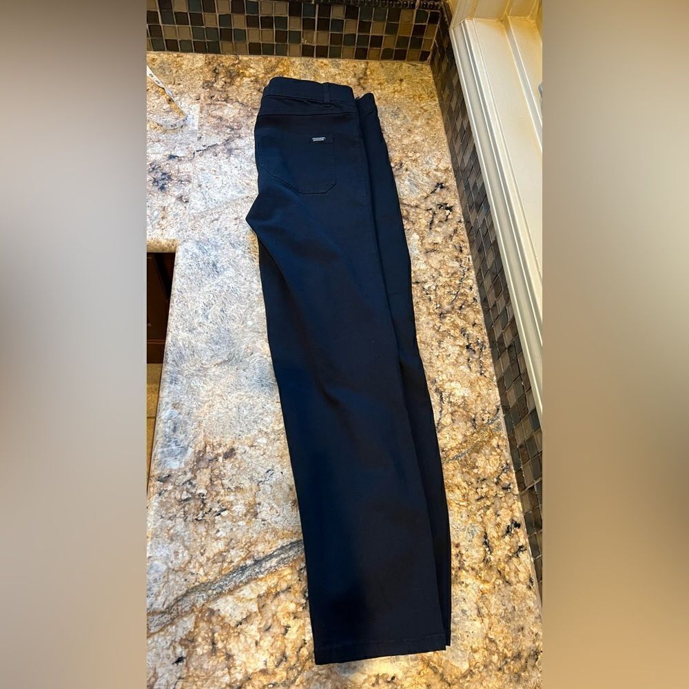 Orvis Navy pull on pants - Picture 2 of 9